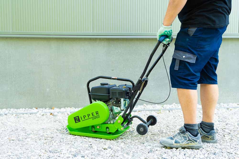 ZAGĘSZCZARKA Z POSUWEM ZIPPER ZI-RPE60 60 KG DO KOSTKI BRUKOWEJ I DRÓG