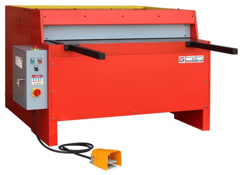 ELEKTRYCZNE NOŻYCE GILOTYNOWE DO BLACHY HOLZMANN TBS 1250E3 3MM 1250MM