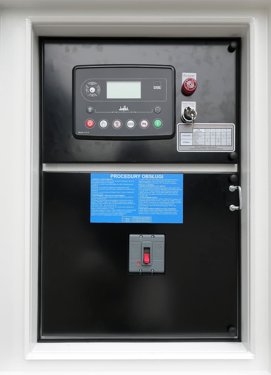GENERATOR OPTIMAT IQ44000 CUBE 40 KW DIESEL TRÓJFAZOWY 400V 230V