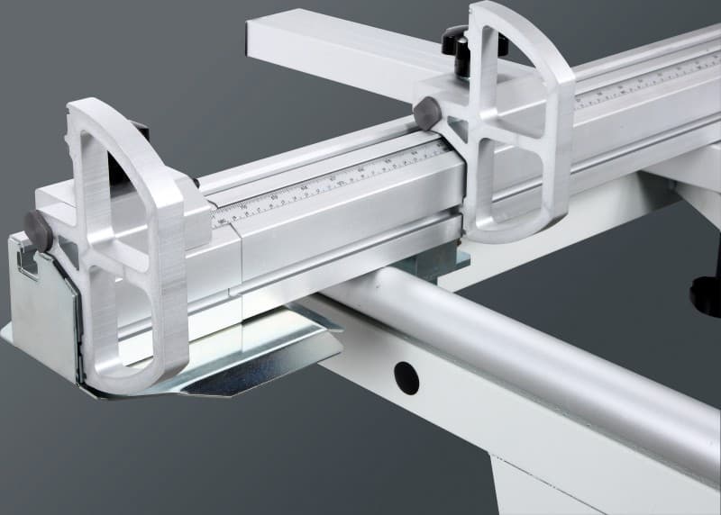 PRZEMYSŁOWA PIŁA FORMATOWA OPTIMAT LINEAR 5.6 KW 3200 MM