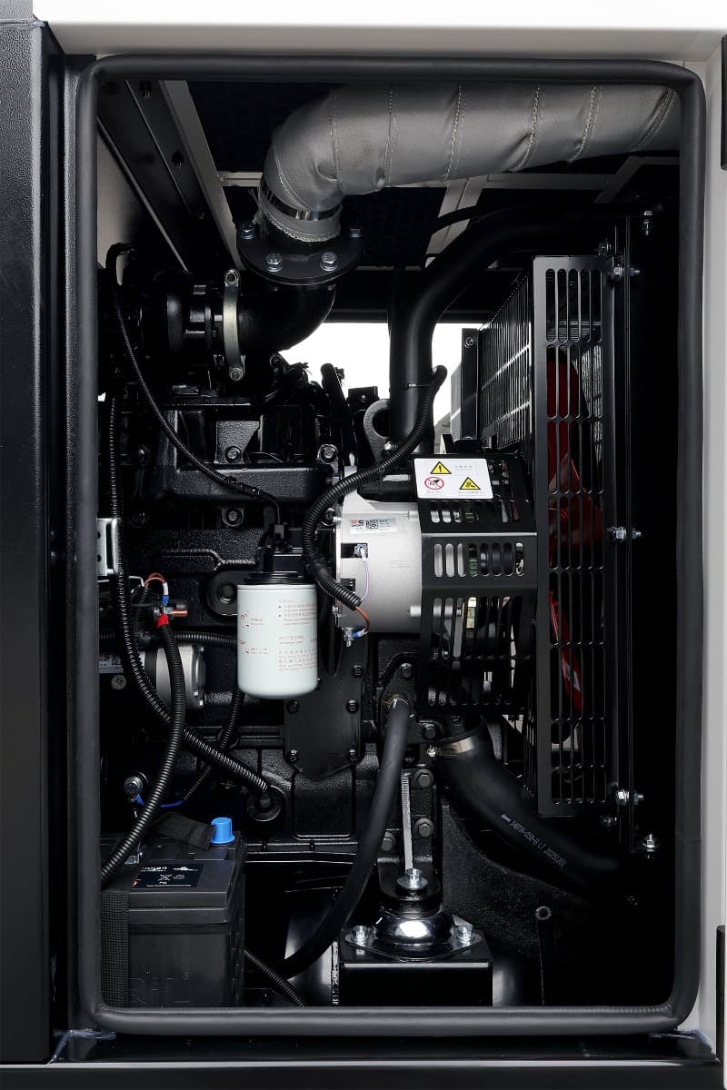 GENERATOR OPTIMAT IQ44000 CUBE 40 KW DIESEL TRÓJFAZOWY 400V 230V
